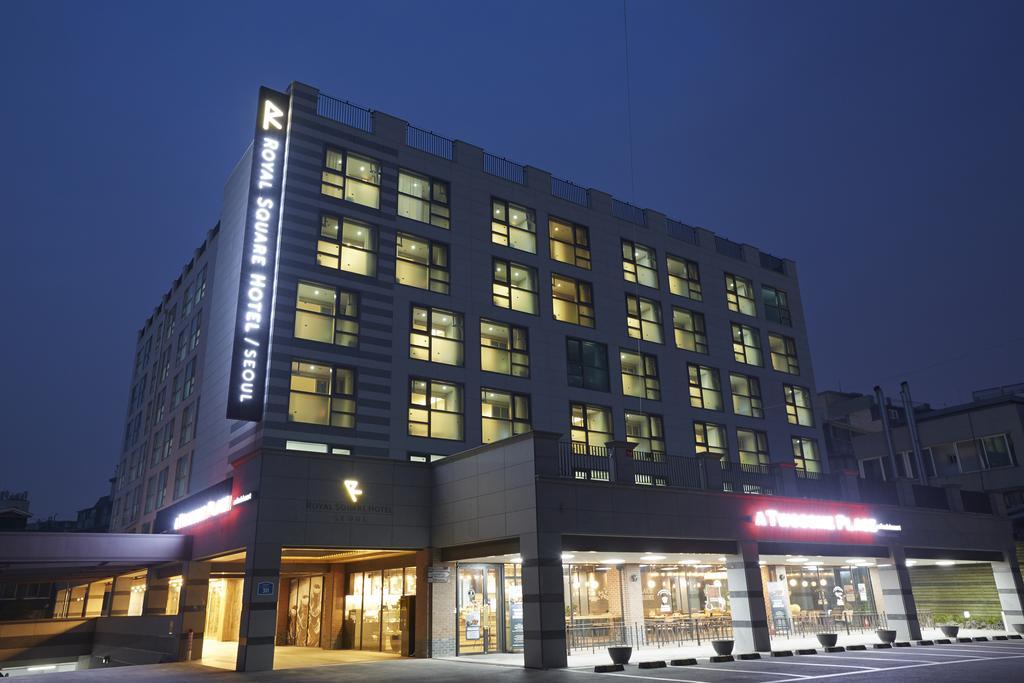 Hotel Royal Square 3*
