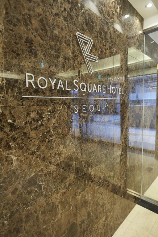 Royal Square