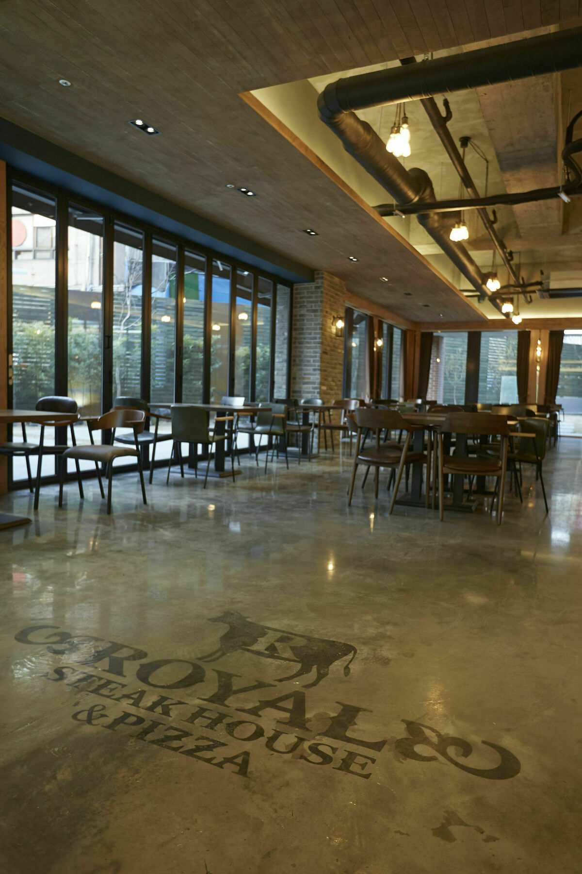 Hotel Royal Square 3*